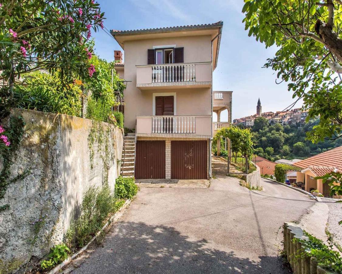 Apartment In Vrbnik/Insel Krk 36873 Kültér fotó